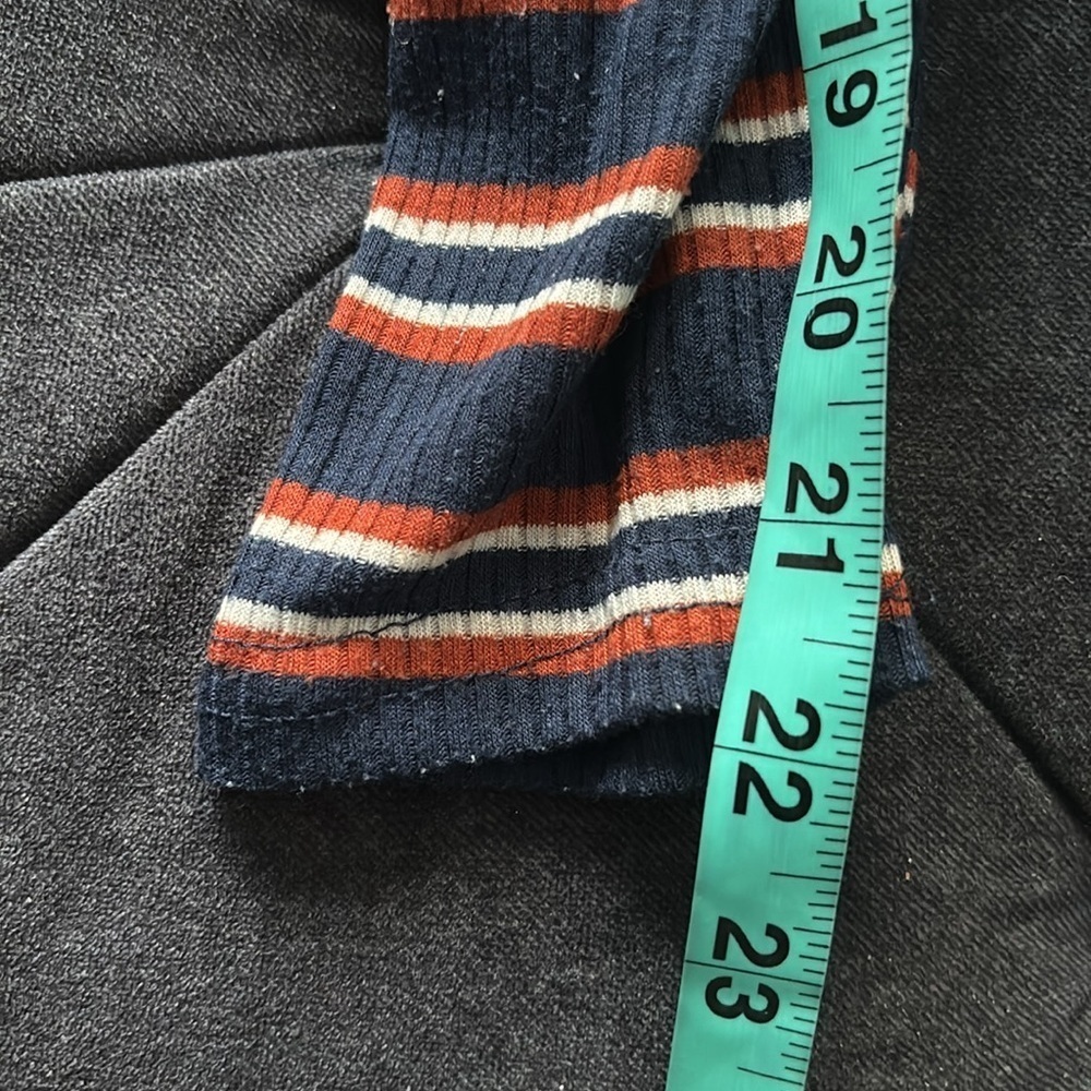 Vintage rugby cropped knit long sleeve top Sz M - Picture 7 of 8